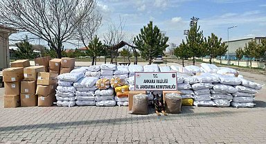 Ankara'da 28 milyon 750 bin liralık kaçak tütün ele geçirildi