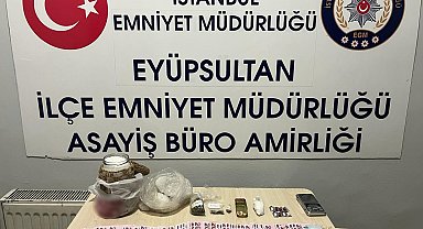 Eyüpsultan'da borçlusu tarafından alıkonulan kadın, kardeşine konum atınca kurtuldu