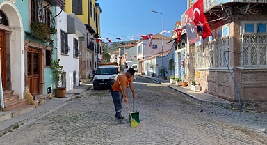 Ayvalık Belediyesi, Bayram Tatilinde Yaklaşık 15 Bin Ton Çöp Topladı