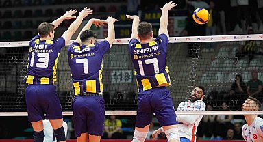 Halkbank seride 1-0 öne geçti
