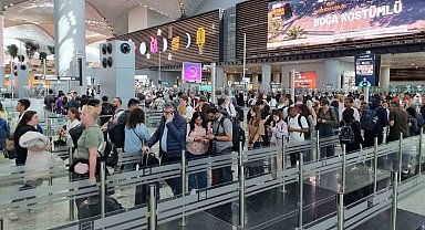 İstanbul Havalimanı'nda bayram tatili yoğunluğu