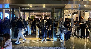 İstinyePark AVM'nin otoparkında çıkan yangın söndürüldü