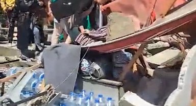 Kartal'da balkon çöktü: 1 yaralı
