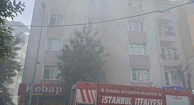 Avcılar'da korkutan baca yangını
