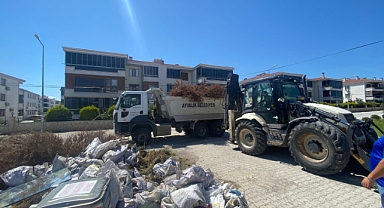 Ayvalık’ta Genel Temizlik Yoğun Tempoda Devam Ediyor