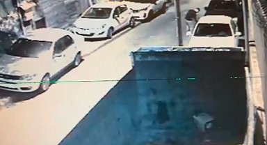 Beyoğlu'nda park halindeki 13 aracın lastiklerini bıçakla kesen şahıs yakalandı