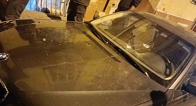 Esenyurt'ta 2 motorcu sokak ortasında rastgele ateş açtı