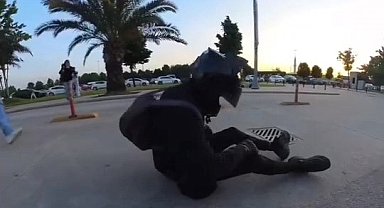 Maltepe'de motosikletli kaza yaptığı anları böyle kaydetti