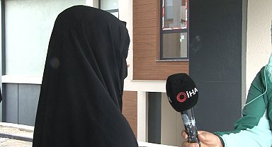 Tesettürü olduğu için komşularının saldırısına uğrayan kadın: "Evime girmeye korkuyorum"