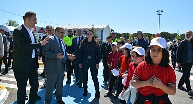 Trafik Haftasında Çocuklara Eğitim 