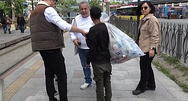 Tramvayda dilenci operasyonu: Dilenen çocuklar yakalandı
