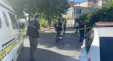 Avcılar'da uzun namlulu silah ve tabancayla kahvehaneyi taradılar: 4 yaralı