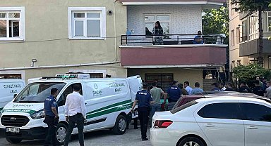 Eşini ve evde bulunan şahsı öldüren koca intihar etti