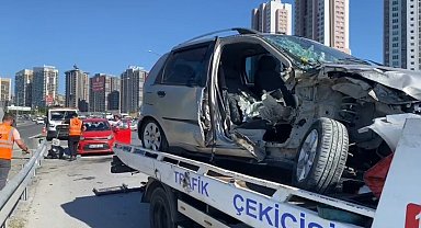 Eyüpsultan'da trafik kazası: 1'i ağır 3 yaralı