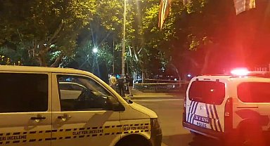 Kadıköy'de bıçaklı saldırı: 1 yaralı