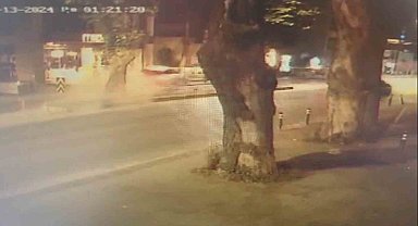 Kadıköy'de bina sakinlerini isyan ettiren kazanın güvenlik kamerası görüntüleri ortaya çıktı