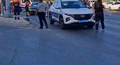 Kartal'da kavşakta 2 araç çarpıştı: 1 yaralı