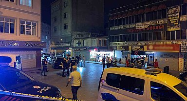 Küçükçekmece'de silahlı saldırı: 1'i ağır 2 yaralı