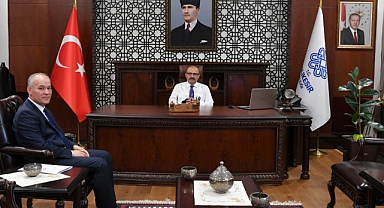 MHP Balıkesir İl Başkanı Niyazi Tunç'tan Vali Ustaoğlu'na Ziyaret