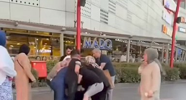 Sultanbeyli'de yumruk yumruğa kavga