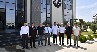 Vali Ustaoğlu, Gömeç’teki Kozaklı Tarım Ürünleri Tesisini Ziyaret Etti