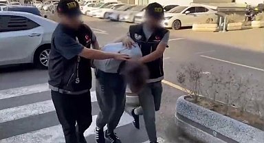 Zeytinburnu'nda metrobüs durağındaki asansörde uyuşturucu içen şüpheli yakalandı