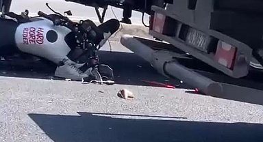 Avcılar feci motosiklet kazasında baba oğul hayatını kaybetti