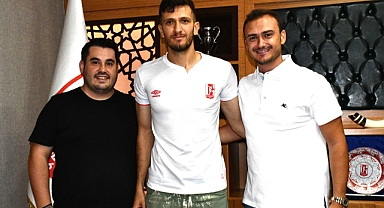 Balıkesirspor, Kaleci Hüseyin Altıntaş ile 1 Yıllık Sözleşme İmzaladı