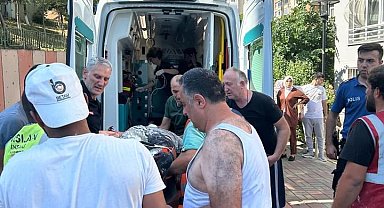 Başakşehir'de inşaat işçileri çöken iskelenin altında kaldı: 2 ağır yaralı