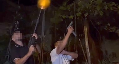 Beykoz'da uzun namlulu silahlarla asker eğlencesi kamerada