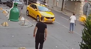 Beyoğlu'nda etrafa rastgele ateş açan şahıs tutuklandı