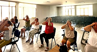 Edremit Belediyesi'nden Temel Yüz Yogası Kursu Tamamlandı