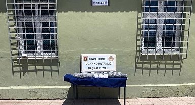 Hudut kartalları sınır hattında 30 kilogram uyuşturucu ele geçirdi