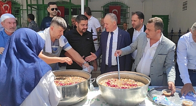 MHP, Balıkesir'de Şehitlerimizin Anısına Aşure Hayrı Düzenledi