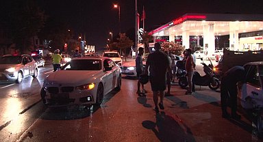 Üsküdar'da iki otomobil çarpıştı: 1 yaralı