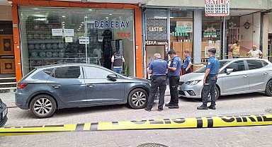 Zeytinburnu'nda sokak ortasında silahlı çatışma: 1 ölü
