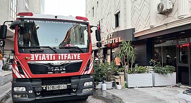 Avcılar'da bir otelin giriş katında yangın