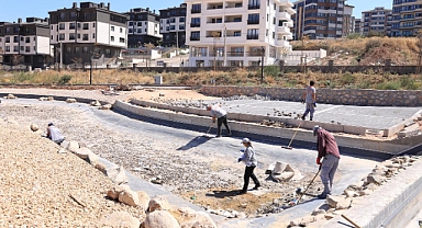 Bandırma Belediyesi Malta Parkı'nda Bakım ve Ağaç Dikimi Çalışmaları Sürüyor