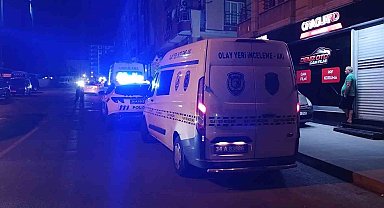 Esenyurt'ta haraca bağlamak istedikleri markete kurşun yağdırdılar