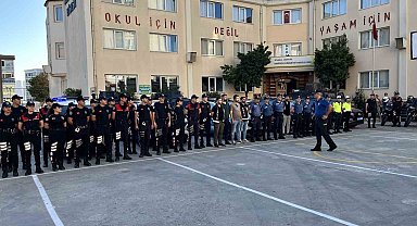 Esenyurt'ta silah ticaretinden kesinleşmiş hapis cezasıyla aranan şahıs yakalandı