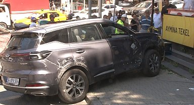 Maltepe'de aracının kontrolünü kaybetti, dükkana daldı: 3 yaralı