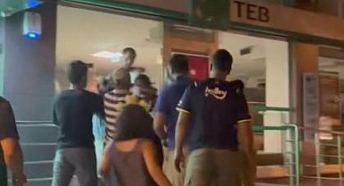 Maltepe'de yolcu ile taksi şoförü arasındaki ücret kavgası kamerada