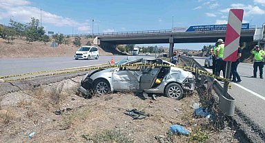 Otomobil takla attı, aynı aileden 1 kişi öldü, 3 kişi yaralandı