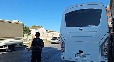 Park sebebiyle tartıştığı baba ve oğlunu öldürdü