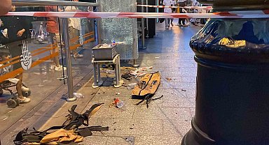 Sultanahmet tramvay durağında şüpheli çanta paniği