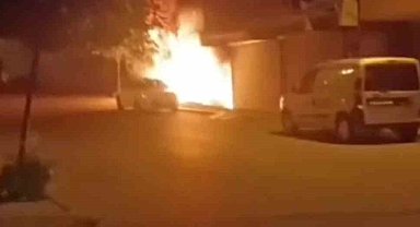 Sultanbeyli'de yatak imalathanesinde yangın paniği