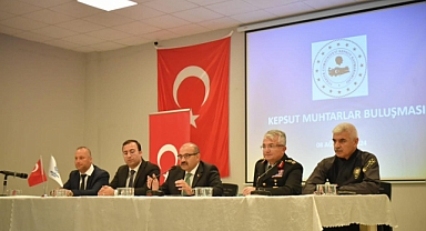 Vali Ustaoğlu, Kepsut İlçesi'nde Muhtarlar Buluşması Düzenledi