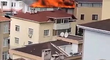 Kartal'da 5 katlı binanın çatı katı alevlere teslim oldu