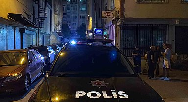 Küçükçekmece'de uyuşturucu madde etkisindeki şahıs, genç kızın evine girdi