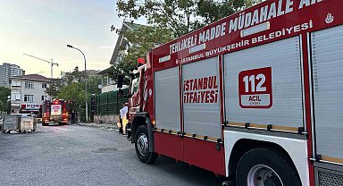 Maltepe'de kimyasal madde paniği: Sokak trafiğe kapatıldı